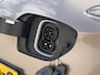 Hyundai Kona Electric EV Fashion 64 kWh / 3 fase laden / SOH 100% / Fabrieksgarantie accu t/m 07-2030 / Dealer Onderhouden / Stuur-/Stoelverwarming / Navigatie / Apple Carplay/Android Auto / Achteruitrijcamera /