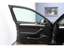 Volkswagen Passat Variant 1.6 TDI Comfortline | Airco | Climate controle | Cruise controle | Bluetooth | Parkeersensoren V+A | Dakdragers | Navigatie | Draadloze telefoonlader | Elektrische ramen V/A | 16 Inch LMV |