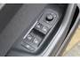 Volkswagen Passat Variant 1.6 TDI Comfortline | Airco | Climate controle | Cruise controle | Bluetooth | Parkeersensoren V+A | Dakdragers | Navigatie | Draadloze telefoonlader | Elektrische ramen V/A | 16 Inch LMV |