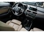 BMW X1 sDrive20i 192 pk Centennial High Executive / NL-Auto/ Dealer.Ond/ Pano-Dak/ Leder/ Sport-Stoele/ Stoel.Verw/ Head-Up/ Led-Verlichting/ Trekhaak