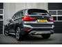BMW X1 sDrive20i 192 pk Centennial High Executive / NL-Auto/ Dealer.Ond/ Pano-Dak/ Leder/ Sport-Stoele/ Stoel.Verw/ Head-Up/ Led-Verlichting/ Trekhaak