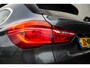 BMW X1 sDrive20i 192 pk Centennial High Executive / NL-Auto/ Dealer.Ond/ Pano-Dak/ Leder/ Sport-Stoele/ Stoel.Verw/ Head-Up/ Led-Verlichting/ Trekhaak