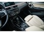 BMW X1 sDrive20i 192 pk Centennial High Executive / NL-Auto/ Dealer.Ond/ Pano-Dak/ Leder/ Sport-Stoele/ Stoel.Verw/ Head-Up/ Led-Verlichting/ Trekhaak