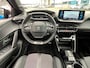 Peugeot e-208 EV GT 50 kWh | SOH 94,69% | Pack Drive Assist Plus | Panoramadak | Keyless | Verwarmde Voerstoelen