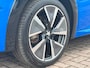 Peugeot e-208 EV GT 50 kWh | SOH 94,69% | Pack Drive Assist Plus | Panoramadak | Keyless | Verwarmde Voerstoelen