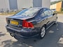 Volvo S60 2.4 LEUKE AUTO RIJDT EN SCHAKELT GOED