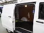 Mercedes-Benz eVito | L2 Lang | 66 kWh | 285 KM RANGE WLTP | Stoelverwarming | Navigatie | Parkeercamera | Airco | Stoel - Stoel | Certified