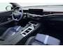 Opel Grandland 1.6 Turbo Plug-in-Hybrid Ultimate | Lederen bekleding | Panoramisch schuif/kantel dak | Stoelverwarming en ventilatie | Achterbankverwarming | Elektrische achterklep | Keyless
