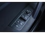 Volkswagen Tiguan 1.4 TSI eHybrid R-Line Business+ SOH 93,6% | 245PK / 180kW DSG, Wegklapbare trekhaak, achteruitrijcamera (Rear View), dodehoekdetectie (Side Assist), 18" 'Nizza' LMV met 4 seizoenenbanden, elektrische achterklep (Easy Open), keyless go & entry, alarm klasse III, verwarmbare voorstoelen, verwarmbaar multifunctioneel lederen stuurwiel, parkeersensoren voor en achter (PDC), Apple Carplay & Android Auto, navigatie, DAB+, elektrisch verstel-, verwarm- en inklapbare buitenspiegels (spiegel pakket), digital cockpit pro, licht- en regensensor etc.