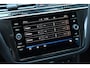 Volkswagen Tiguan 1.4 TSI eHybrid R-Line Business+ SOH 93,6% | 245PK / 180kW DSG, Wegklapbare trekhaak, achteruitrijcamera (Rear View), dodehoekdetectie (Side Assist), 18" 'Nizza' LMV met 4 seizoenenbanden, elektrische achterklep (Easy Open), keyless go & entry, alarm klasse III, verwarmbare voorstoelen, verwarmbaar multifunctioneel lederen stuurwiel, parkeersensoren voor en achter (PDC), Apple Carplay & Android Auto, navigatie, DAB+, elektrisch verstel-, verwarm- en inklapbare buitenspiegels (spiegel pakket), digital cockpit pro, licht- en regensensor etc.
