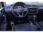 Volkswagen Tiguan 1.4 TSI eHybrid R-Line Business+ SOH 93,6% | 245PK / 180kW DSG, Wegklapbare trekhaak, achteruitrijcamera (Rear View), dodehoekdetectie (Side Assist), 18" 'Nizza' LMV met 4 seizoenenbanden, elektrische achterklep (Easy Open), keyless go & entry, alarm klasse III, verwarmbare voorstoelen, verwarmbaar multifunctioneel lederen stuurwiel, parkeersensoren voor en achter (PDC), Apple Carplay & Android Auto, navigatie, DAB+, elektrisch verstel-, verwarm- en inklapbare buitenspiegels (spiegel pakket), digital cockpit pro, licht- en regensensor etc.