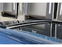 Volvo XC40 B4 Plus Black Edition | Verwarmbare voorstoelen | Verwarmbaar stuurwiel | Premium audio by Harman Kardon | Panoramadak | Rondom zichtcamera | Verwarmbare voorruit | 20 inch Lichtmetalen velgen | Alarmklasse 3