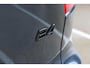 Volvo XC40 B4 Plus Black Edition | Verwarmbare voorstoelen | Verwarmbaar stuurwiel | Premium audio by Harman Kardon | Panoramadak | Rondom zichtcamera | Verwarmbare voorruit | 20 inch Lichtmetalen velgen | Alarmklasse 3