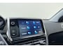 Peugeot 2008 1.2 PureTech Allure | Apple carplay/Android auto | Navigatie | Achteruitrijcamera | 110PK | Cruise control | Climate control | Trekhaak