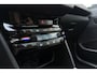Peugeot 2008 1.2 PureTech Allure | Apple carplay/Android auto | Navigatie | Achteruitrijcamera | 110PK | Cruise control | Climate control | Trekhaak