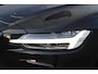 Volvo V60 T8 455PK Automaat Plug-in hybrid AWD Plus Dark / 360 Camera / Harman Kardon / Head-up display / Panorama schuifdak / Stoel- en stuurverwarming / Trekhaak / Elektrische stoelen met geheugen