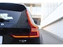 Volvo V60 T8 455PK Automaat Plug-in hybrid AWD Plus Dark / 360 Camera / Harman Kardon / Head-up display / Panorama schuifdak / Stoel- en stuurverwarming / Trekhaak / Elektrische stoelen met geheugen
