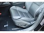 Volvo V60 T8 455PK Automaat Plug-in hybrid AWD Plus Dark / 360 Camera / Harman Kardon / Head-up display / Panorama schuifdak / Stoel- en stuurverwarming / Trekhaak / Elektrische stoelen met geheugen