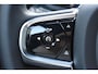 Volvo V60 T8 455PK Automaat Plug-in hybrid AWD Plus Dark / 360 Camera / Harman Kardon / Head-up display / Panorama schuifdak / Stoel- en stuurverwarming / Trekhaak / Elektrische stoelen met geheugen