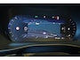 Volvo XC40 B4 Plus Dark | Trekhaak Semi-elektrisch | Adaptieve Cruise Control | Pilot Assist | Google Infotainment | Verwarmbare voorstoelen | Verwarmbaar stuurwiel | Blind Spot Information System | Verwarmbare voorruit | Parkeercamera | Parkeersensoren voor + achter |