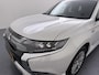 Mitsubishi Outlander 2.4 PHEV Instyle |  schuif-/kanteldak | Lederen Bekl. | Standkachel | Stoel- & Stuurverw. |