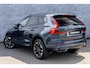 Volvo XC60 2.0 T6 Plug-in hybrid AWD Ultra Dark | Schuif-/Kanteldak | Luchtvering | 360 Camera | Harman Kardon Audio  | Elektrische Bedienbare Stoelen | Stoel-/Stuurverwarming | Trekhaak | Elektrische Achterklep | Parkeersensoren | BLIS