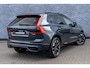 Volvo XC60 2.0 T6 Plug-in hybrid AWD Ultra Dark | Schuif-/Kanteldak | Luchtvering | 360 Camera | Harman Kardon Audio  | Elektrische Bedienbare Stoelen | Stoel-/Stuurverwarming | Trekhaak | Elektrische Achterklep | Parkeersensoren | BLIS