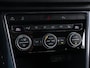 Volkswagen T-Roc 1.5 TSI Sport Business R | Afneembare Trekhaak | Stoel & Stuurverwarming | Adaptive Cruise Control | Camera |