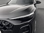 Audi Q5 2.0TFSIe-hybrid 220kW/299PK quattro S Line · Panoramadak · Trekhaak · 360°Camera + Parkeersensoren · Leder · Garantie t/m 17-05-2030 of 120000km.