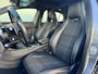 Mercedes-Benz GLA 200 Edition Trekhaak All-Season Banden Panorama dak Automaat Cruise Clima Led verlichting