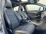 Mercedes-Benz GLA 200 Edition Trekhaak All-Season Banden Panorama dak Automaat Cruise Clima Led verlichting