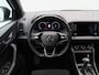 Skoda Karoq 1.5 TSi 150 Pk Automaat Sportline Business | Trekhaak | Stoel/Stuurverwarming | Panorama dak | Matrix LED | Camera | CarPlay | Parkeersensoren | 18 Inch | 50.137 Km !!