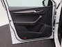 Skoda Karoq 1.5 TSi 150 Pk Automaat Sportline Business | Trekhaak | Stoel/Stuurverwarming | Panorama dak | Matrix LED | Camera | CarPlay | Parkeersensoren | 18 Inch | 50.137 Km !!