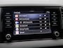 Skoda Karoq 1.5 TSi 150 Pk Automaat Sportline Business | Trekhaak | Stoel/Stuurverwarming | Panorama dak | Matrix LED | Camera | CarPlay | Parkeersensoren | 18 Inch | 50.137 Km !!