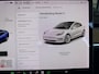 Tesla Model 3 Long Range RWD 75 kWh SOH 85,5% / Autopilot / 19'' LM ( € 1.600 ) / 3 Fase / Memory / 5X Stoelverwarming / NL Auto / 1e Eigenaar /