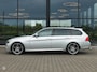 BMW 3-Serie (3 serie) 325i Touring LCI M-sport H6! Ã¢ÂÂ Pano, Performance