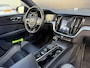Volvo S60 2.0 T5 Intro Edition R-design Pano hud trekhaak Leer Carplay 360 B&W