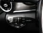 Mercedes-Benz EQV 300 L2 90 kWh 8 Persoons | Line Avantgarde | Navigatie | Carplay | Parkeercamera 360 Graden | Middenconsole met Koelvak | LED Verlichting | Climate Control | Dodehoekassistent Luchtvering | Certified*