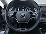 Skoda Octavia Combi 1.0 TSI Business Edition Virtual Cockpit Parkeersensoren Navigatie DAB+ App-Connect