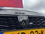Peugeot 208 1.2 Hybrid 145 e-DCS6 GT | Navigatie | Adaptieve Cruise | Camera | Apple Carplay & Android Auto | | Achterbank in delen neerklapbaar | Achterspoiler | Achteruitrijcamera
