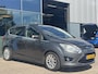 Ford C-Max 1.0 Titanium 125PK Distributieriem is Vervangen Trekhaak Cruise Navi Stoelverwarming Verwarmde Voorruit Climate Parkeersensoren Achter Leder Privacy Glass *Dealer Onderhouden*