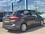 Ford C-Max 1.0 Titanium 125PK Distributieriem is Vervangen Trekhaak Cruise Navi Stoelverwarming Verwarmde Voorruit Climate Parkeersensoren Achter Leder Privacy Glass *Dealer Onderhouden*