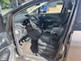 Ford C-Max 1.0 Titanium 125PK Distributieriem is Vervangen Trekhaak Cruise Navi Stoelverwarming Verwarmde Voorruit Climate Parkeersensoren Achter Leder Privacy Glass *Dealer Onderhouden*
