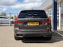 Volvo XC60 2.0 T8 Plug-in hybrid AWD Ultimate Dark / Automaat / NL-Auto / 455PK ! / Dealer-Onderhouden / Stoelen met Massagefunctie / Stoel- en Stuurverwarming / Open-Panodak / Adaptieve Cruise-Control + Pilot-Assist / Stoelverkoeling / Head-Up Display / Apple-Carlay & Android-Auto / 360°-Camera / Bowers & Wilkins Audio / Dodehoek-Detectie / Elektr.- Stoelen met Geheugen / Elektr.-Achterklep / Draadloze-Telefoonlader / Keyless / Full-LED / DAB Radio-Bluetooth / Navi / 21'' LMV / ENZ.