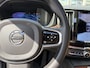 Volvo XC60 2.0 T8 Plug-in hybrid AWD Ultimate Dark / Automaat / NL-Auto / 455PK ! / Dealer-Onderhouden / Stoelen met Massagefunctie / Stoel- en Stuurverwarming / Open-Panodak / Adaptieve Cruise-Control + Pilot-Assist / Stoelverkoeling / Head-Up Display / Apple-Carlay & Android-Auto / 360°-Camera / Bowers & Wilkins Audio / Dodehoek-Detectie / Elektr.- Stoelen met Geheugen / Elektr.-Achterklep / Draadloze-Telefoonlader / Keyless / Full-LED / DAB Radio-Bluetooth / Navi / 21'' LMV / ENZ.