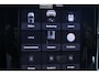 Volvo EX40 Single Motor Extended Range Plus 82 kWh | Trekhaak | Verwarmbare voorstoelen en stuurwiel | Warmtepomp | Premium audio by Harman Kardon | Keyless