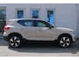 Volvo EX40 Single Motor Extended Range Plus 82 kWh | Trekhaak | Verwarmbare voorstoelen en stuurwiel | Warmtepomp | Premium audio by Harman Kardon | Keyless
