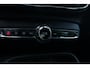 Volvo EX40 Single Motor Extended Range Plus 82 kWh | Trekhaak | Verwarmbare voorstoelen en stuurwiel | Warmtepomp | Premium audio by Harman Kardon | Keyless