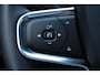 Volvo EX40 Single Motor Extended Range Plus 82 kWh | Trekhaak | Verwarmbare voorstoelen en stuurwiel | Premium audio by Harman Kardon | Apple carplay/Android auto | Warmtepomp |