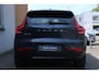 Volvo EX40 Single Motor Extended Range Plus 82 kWh | Trekhaak | Verwarmbare voorstoelen en stuurwiel | Premium audio by Harman Kardon | Apple carplay/Android auto | Warmtepomp |